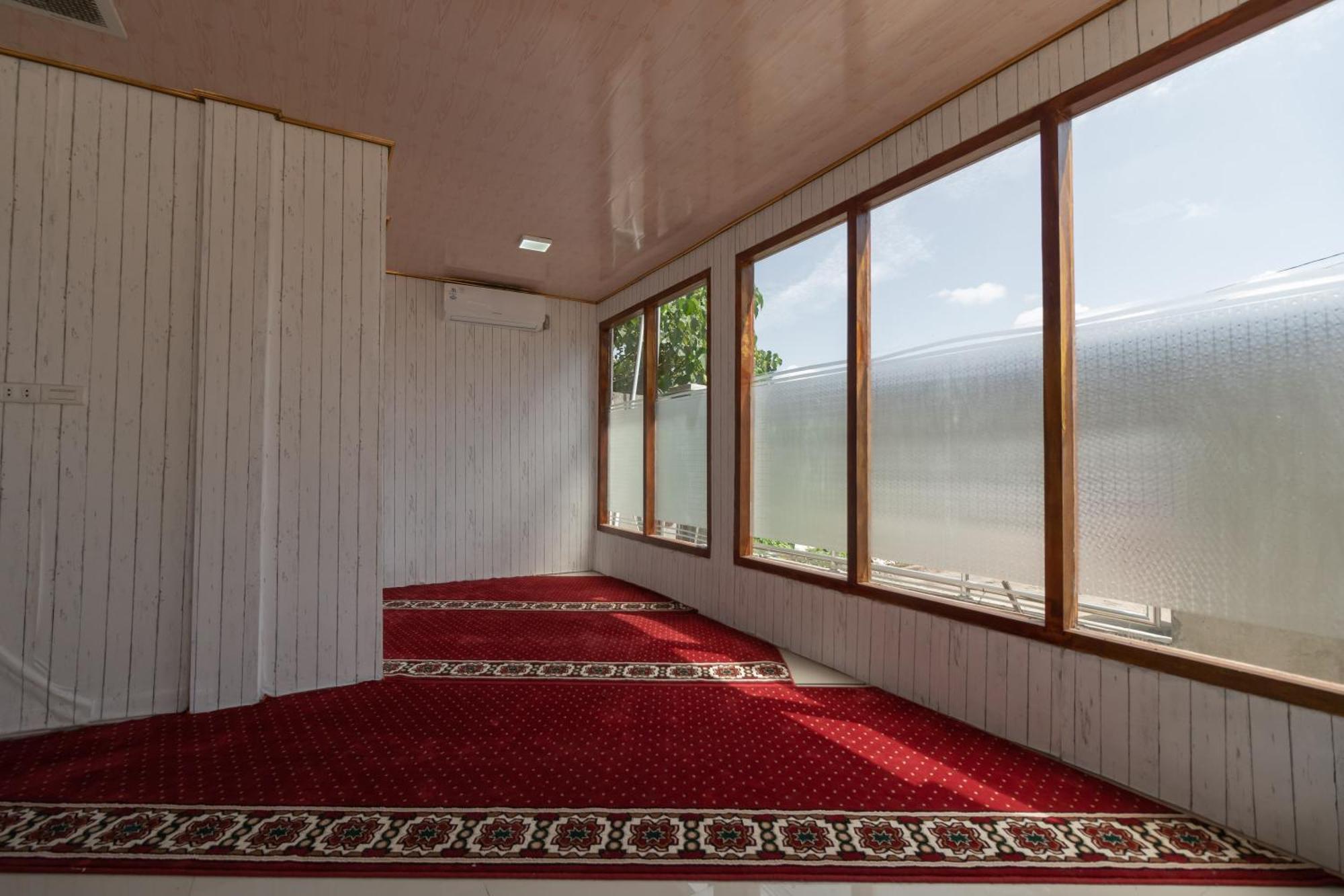 Reddoorz Syariah Near Jakabaring Sport City Палембанг Екстериор снимка